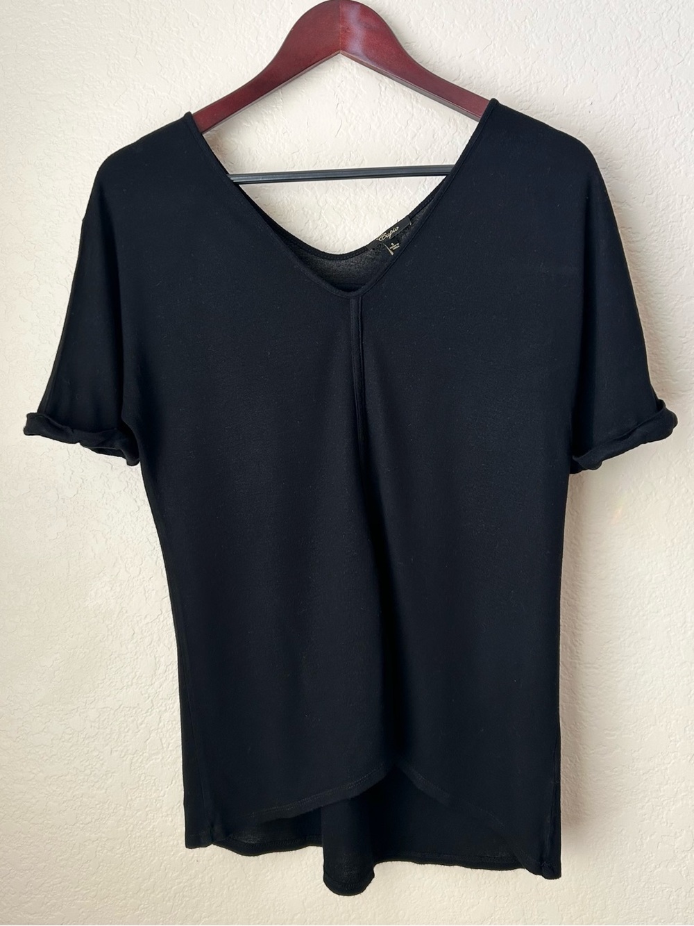 Cupio Black T-shirt, Size S